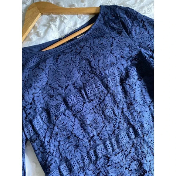 Eliza J Dress Women’s 6 Bell Sleeve Navy Blue Lace - Picture 4 of 8